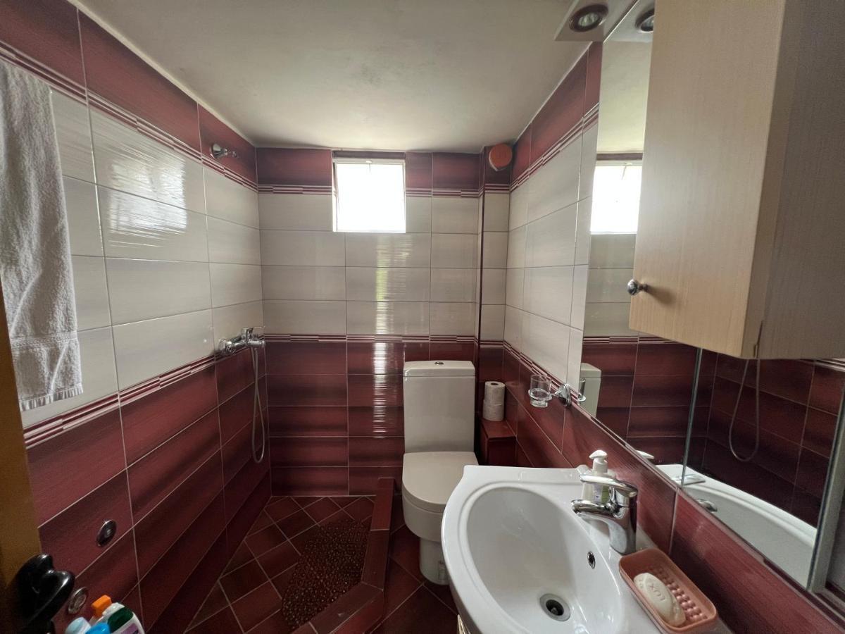 Anastasia'S Guest House Permet Ngoại thất bức ảnh