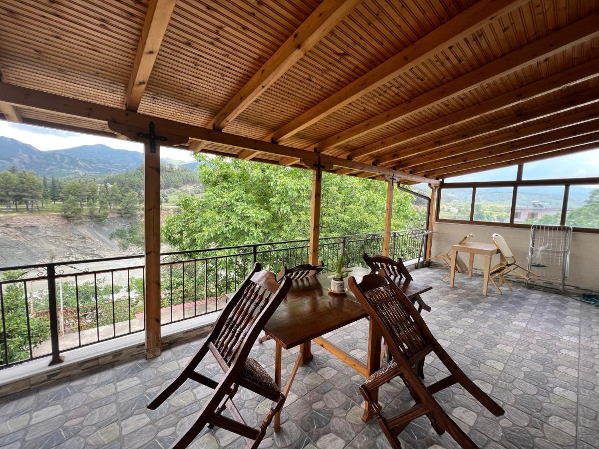 Anastasia'S Guest House Permet Ngoại thất bức ảnh