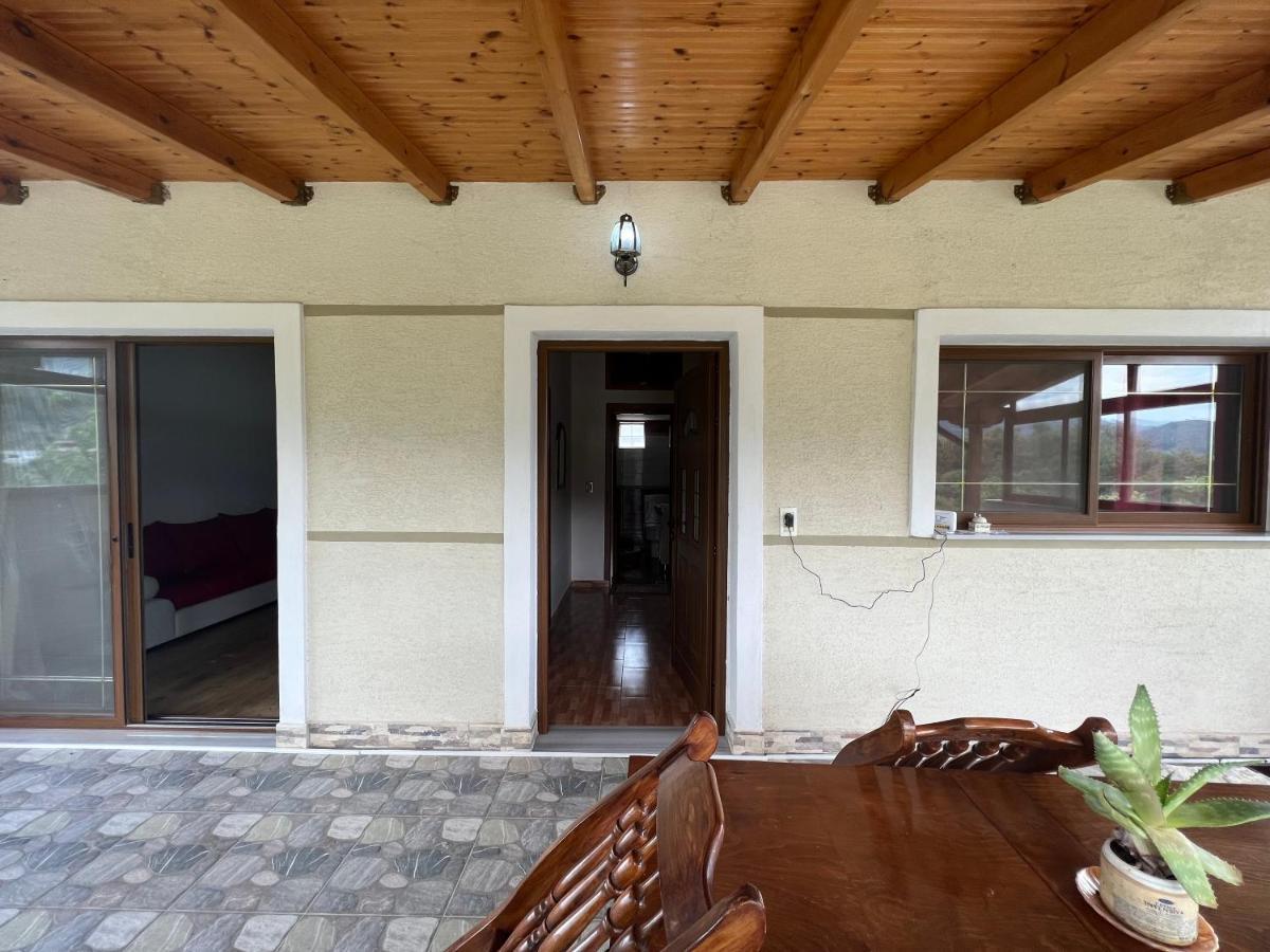 Anastasia'S Guest House Permet Ngoại thất bức ảnh