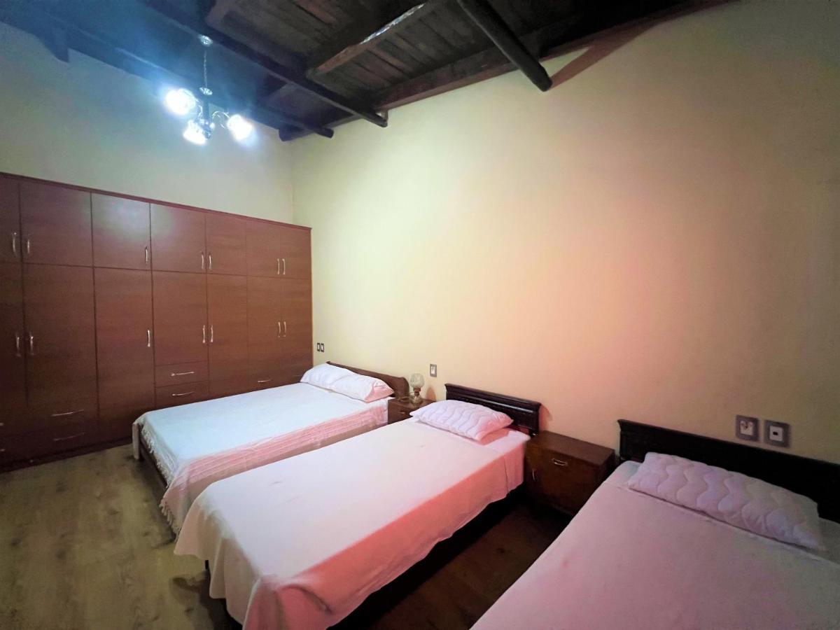 Anastasia'S Guest House Permet Ngoại thất bức ảnh
