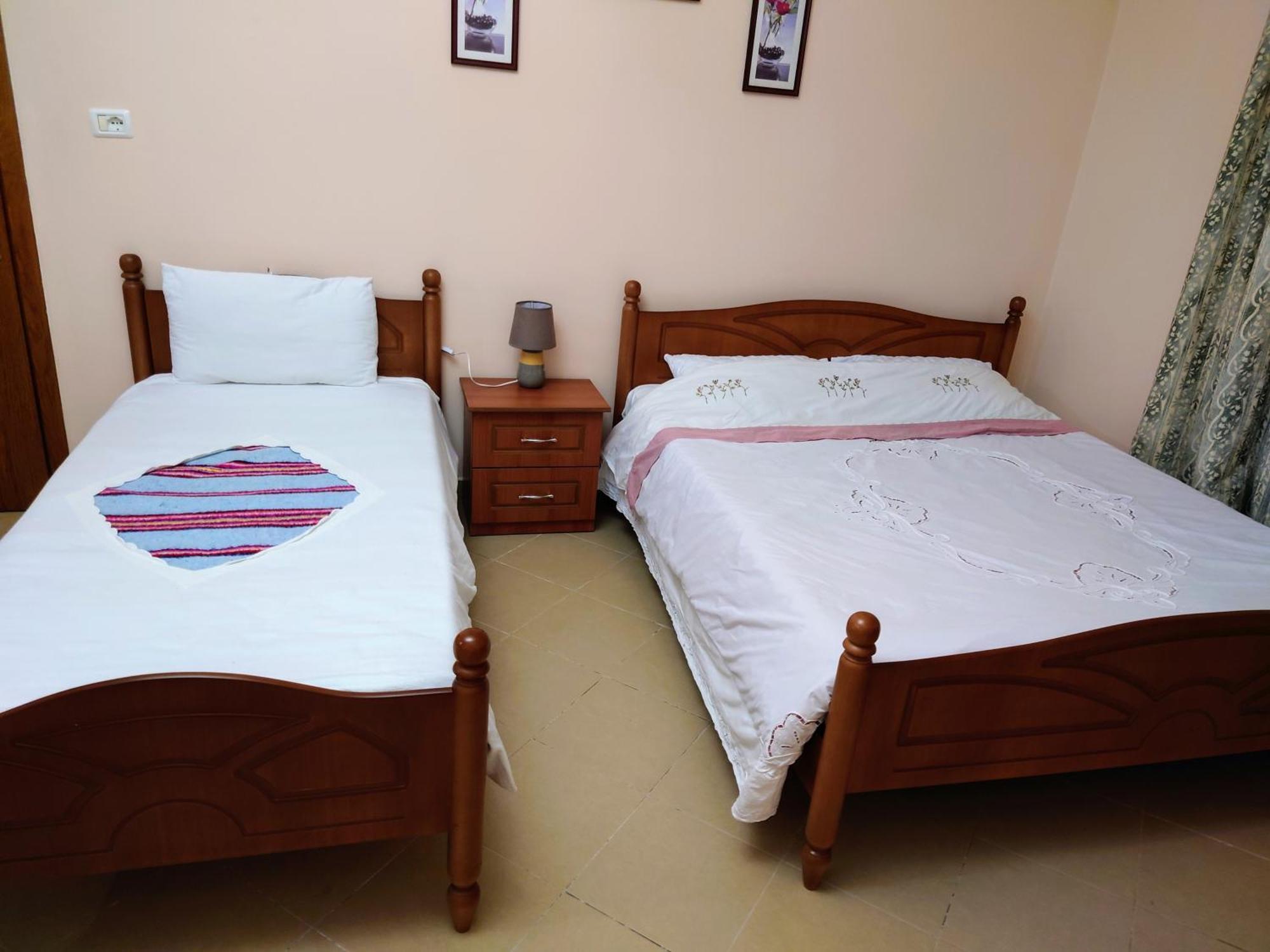 Anastasia'S Guest House Permet Ngoại thất bức ảnh