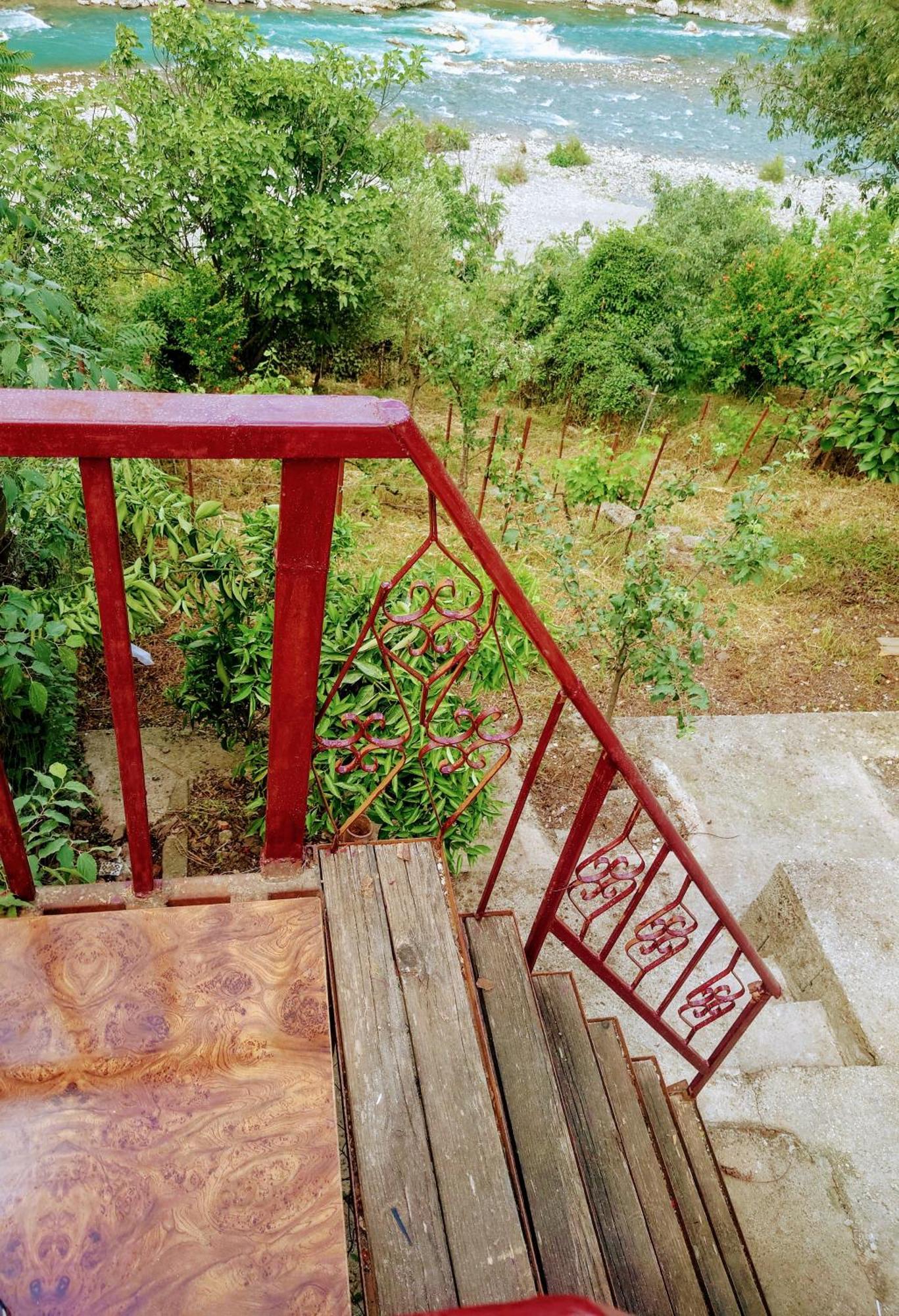 Anastasia'S Guest House Permet Ngoại thất bức ảnh